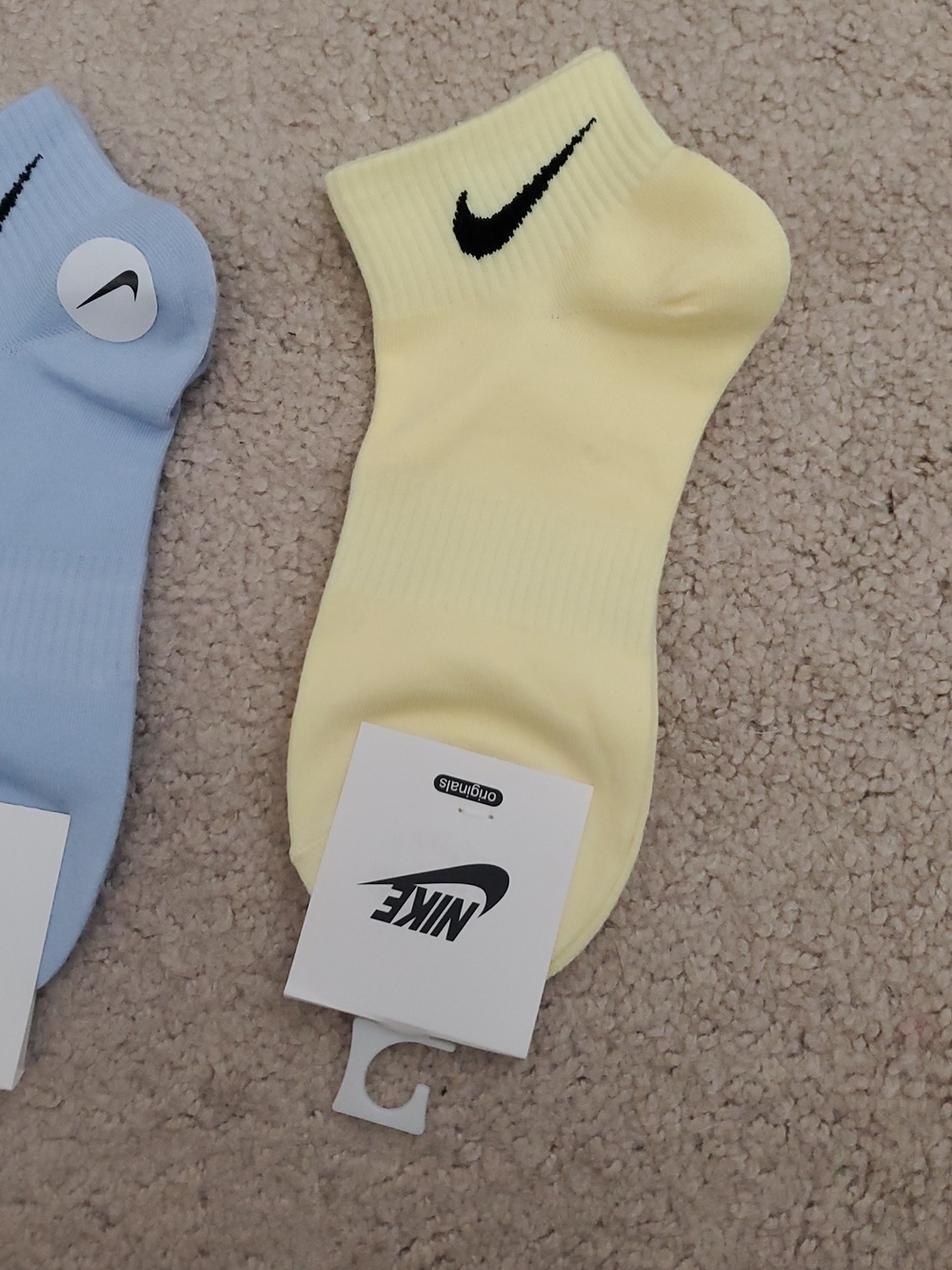 Nike Socks - Picture 4 of 11